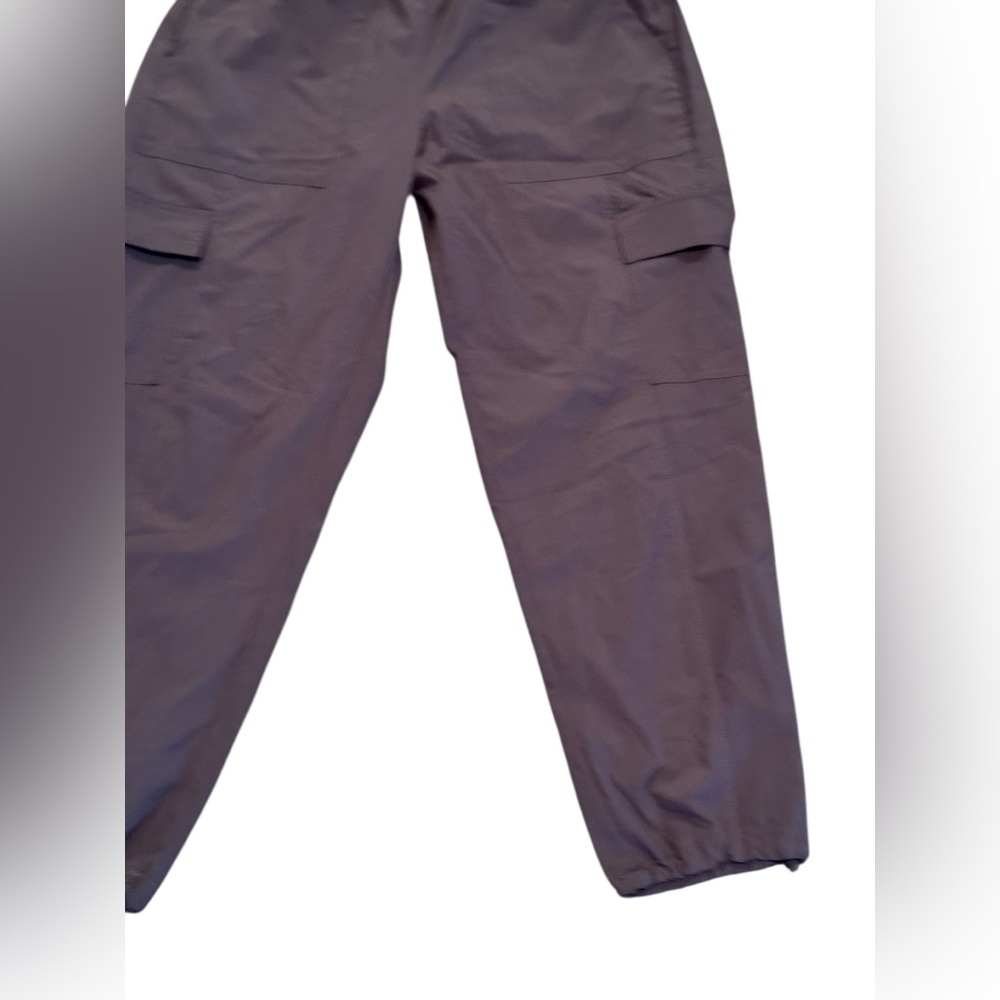 Women’s Apana Large Brown Cargo Crop Pants - Picture 3 of 12